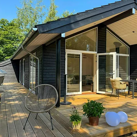 Newly Built House By Forests In Djursland Vakantiehuis