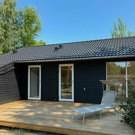 Vakantiehuis Newly Built House By Forests In Djursland